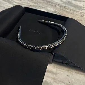 NOT FOR SALE Chanel headband Chanel 3set Headband Wristband Hair Accessories White 143109  main image 3